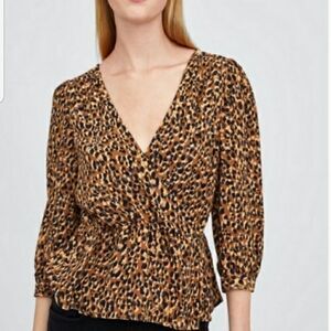 ZARA TRF LEOPARD PRINT FAUX WRAP BLOUSE SZ. S